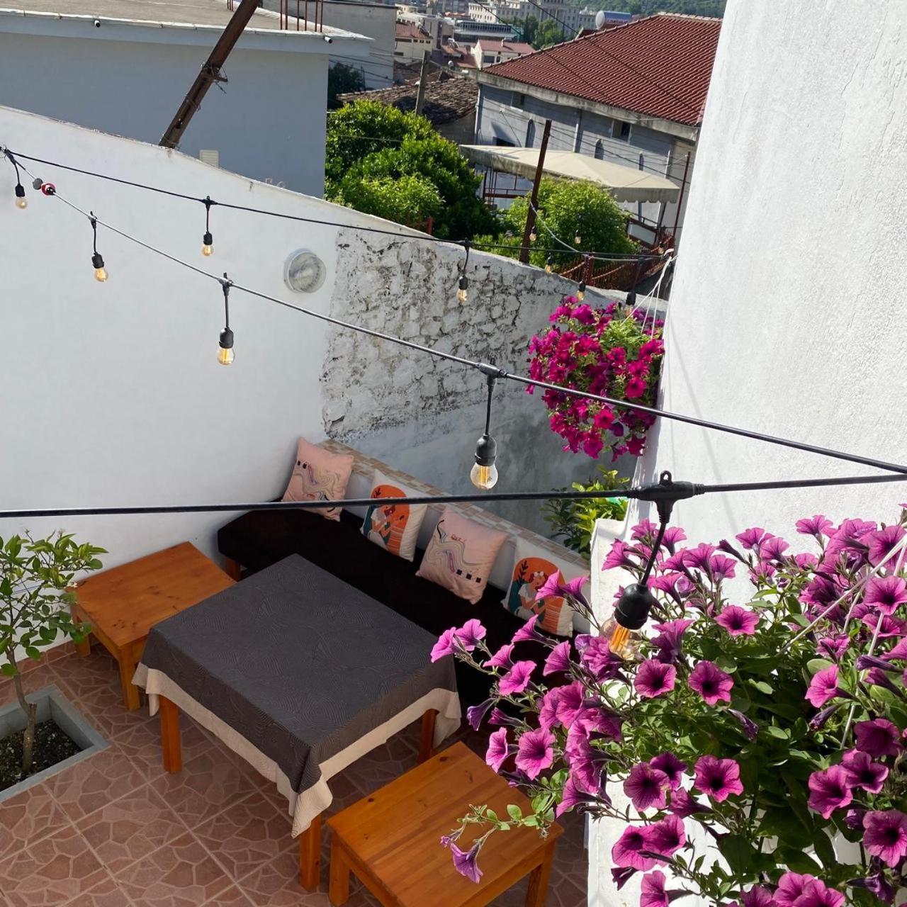 Ziu Guest House Berat Dış mekan fotoğraf