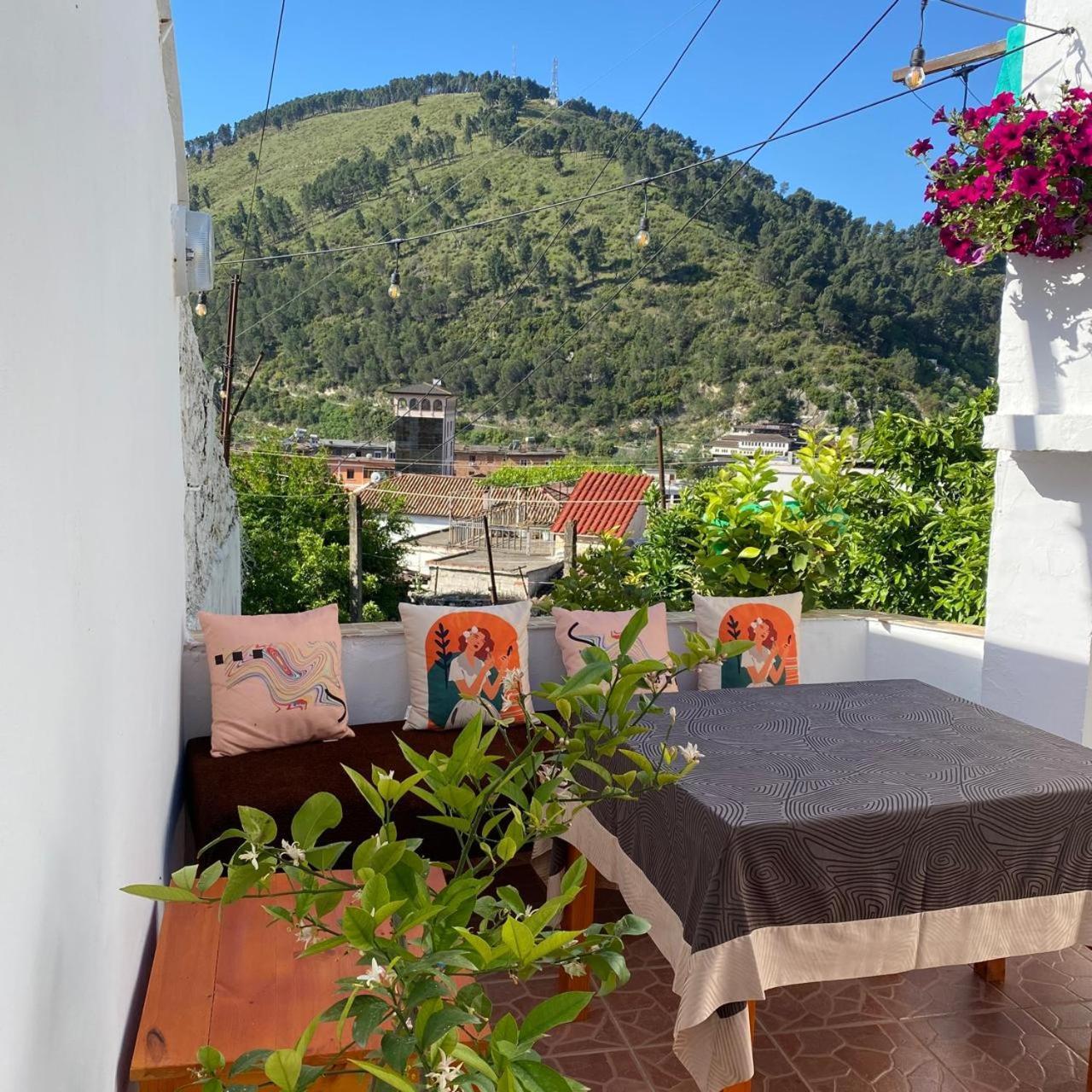 Ziu Guest House Berat Dış mekan fotoğraf